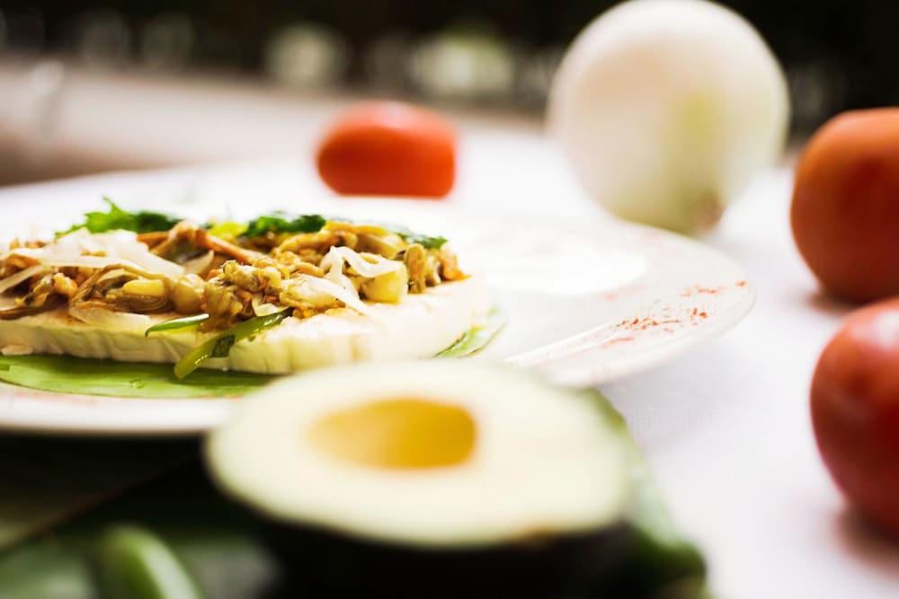 贾拉普 加玛费斯塔阿美利卡萨拉帕旅馆酒店 外观 照片 A hard-boiled egg