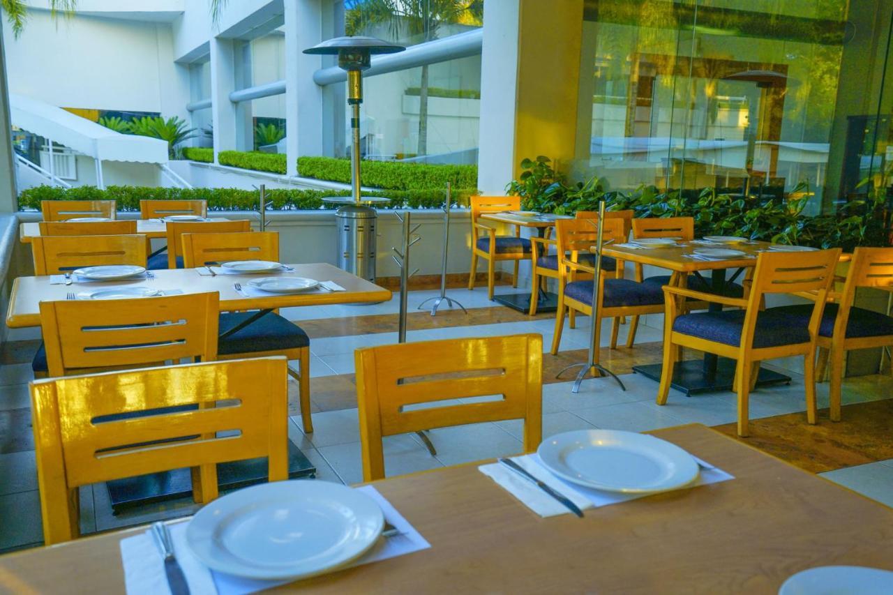 贾拉普 加玛费斯塔阿美利卡萨拉帕旅馆酒店 外观 照片 Restaurant in the hotel