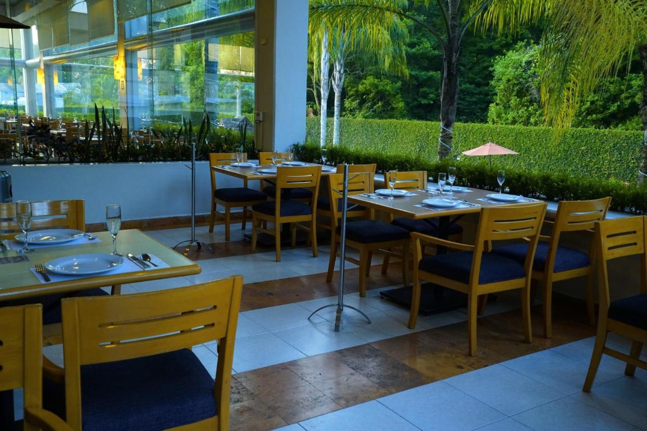 贾拉普 加玛费斯塔阿美利卡萨拉帕旅馆酒店 外观 照片 The restaurant